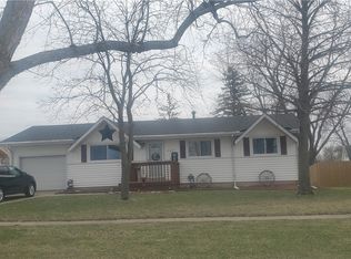 2625 McKinley St, Perry, IA 50220