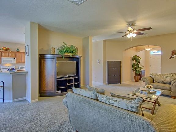 5th image of 1645 Jardin Ct