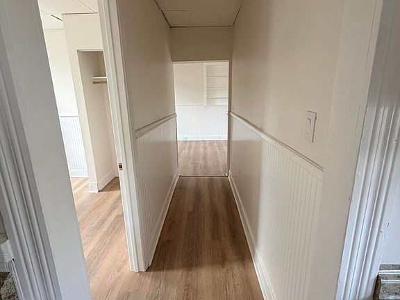 3rd image of 26 E Carey St #4