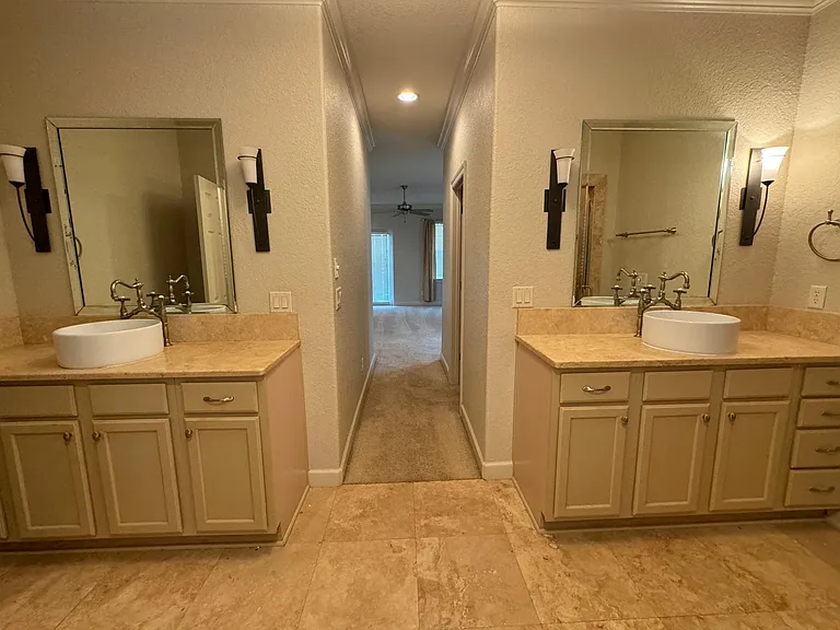 241 Inverrary Dr — Photo 14