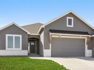 11590 S Olathe View Rd, Olathe, KS 66061