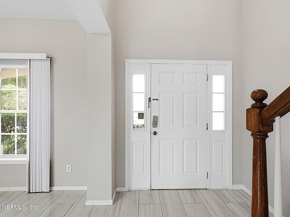 5th image of 1113 MAPLE Lane