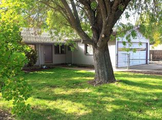 2163 Corona Ave, Medford, OR 97504