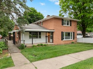 407 S Hamilton St #407, Lockport, IL 60441