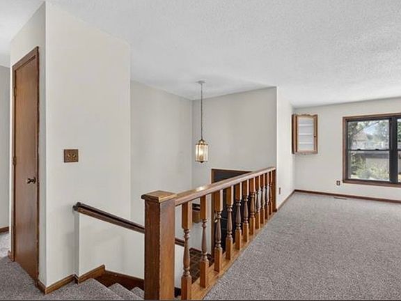 4th image of 11202 W 71st Ter