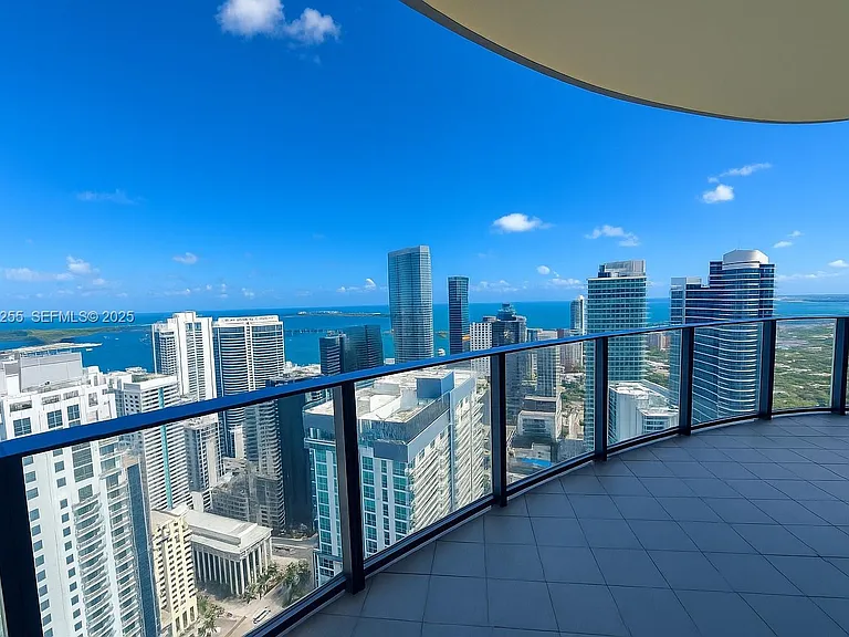 1000 Brickell Plz #Penthouse 5501 — Photo 33