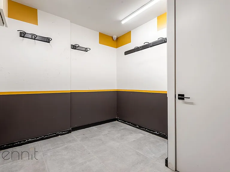 774 Lexington Ave #1A — Photo 22