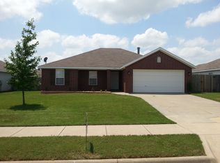 902 SW Crystal St, Bentonville, AR 72712