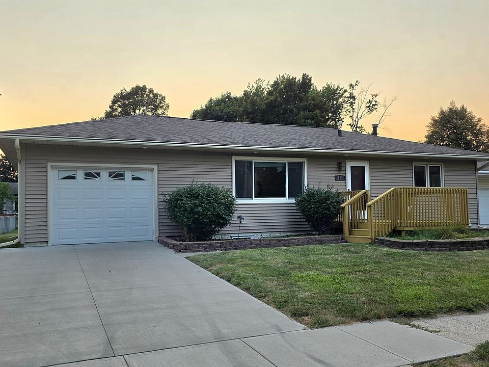 1st image of 127 Parkview Dr