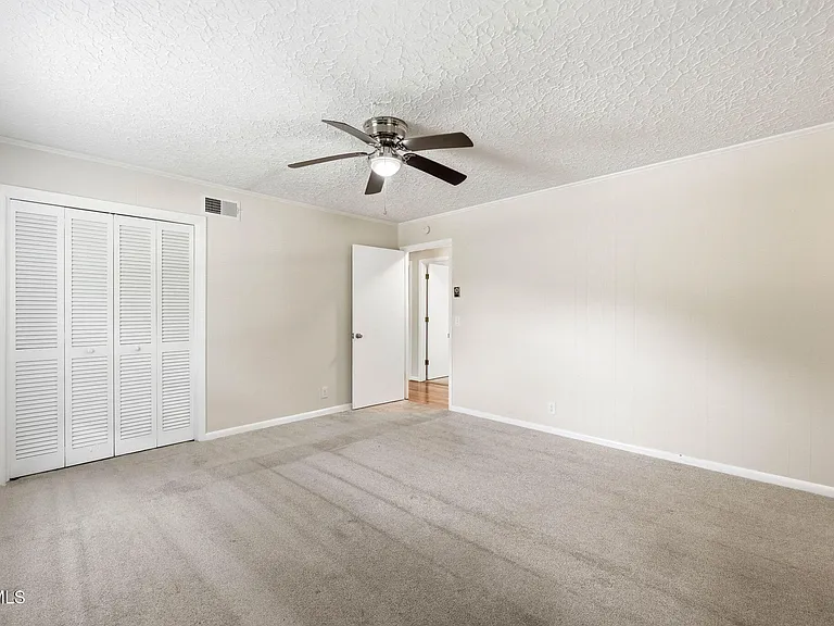 808 Chippendale Rd — Photo 10