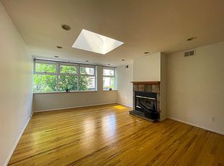 151 Court St #2, Brooklyn, NY 11201