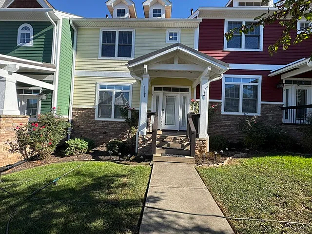31 Walnut Springs Dr