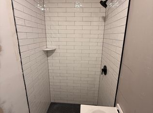 1 Gerrish Pl APT 2, Salem, MA 01970
