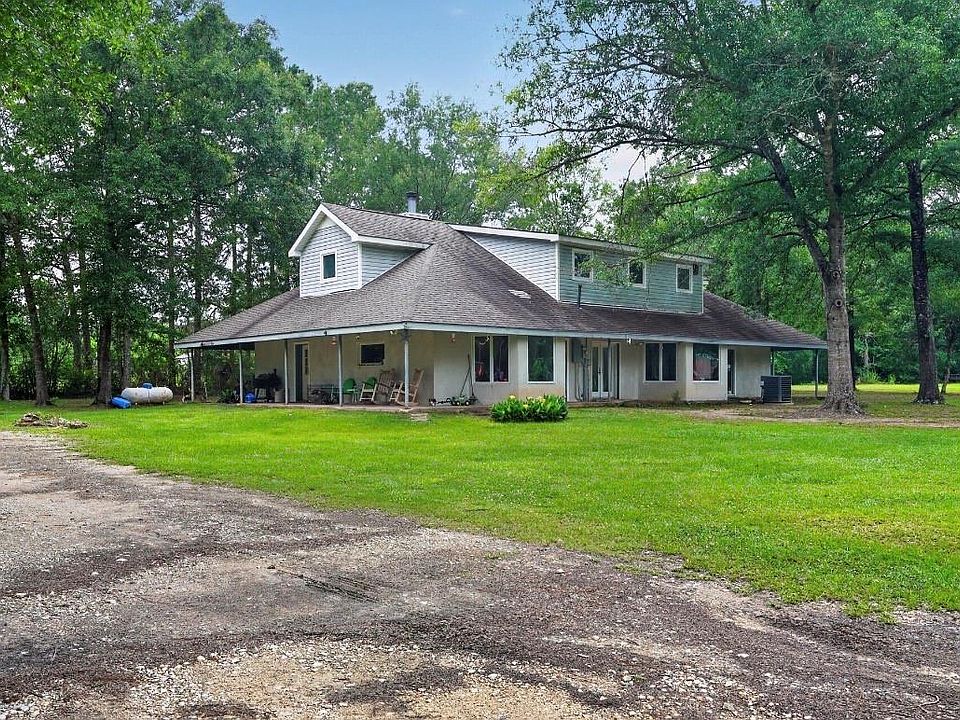 1st image of 440 Dickens N