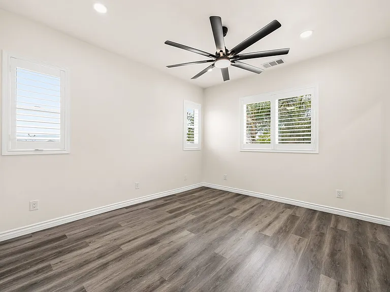 12615 Bridgewater Dr — Photo 18