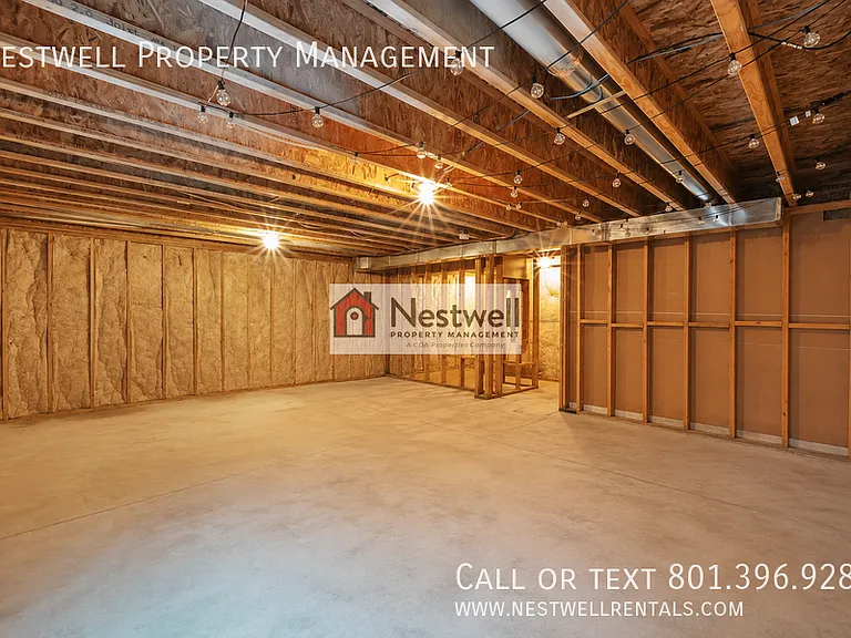 4159 N Fremont Dr — Photo 26
