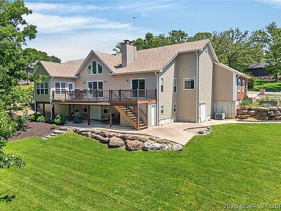 4th image of 61 Quiet Meadows Dr