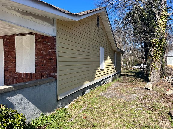 2nd image of 2607 McCallie Ave