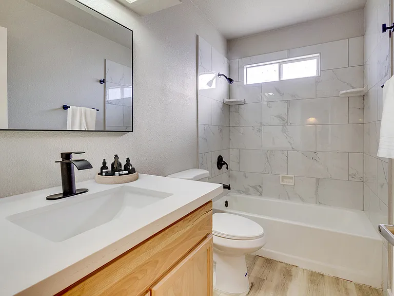 The Monica Apartments Bathroom