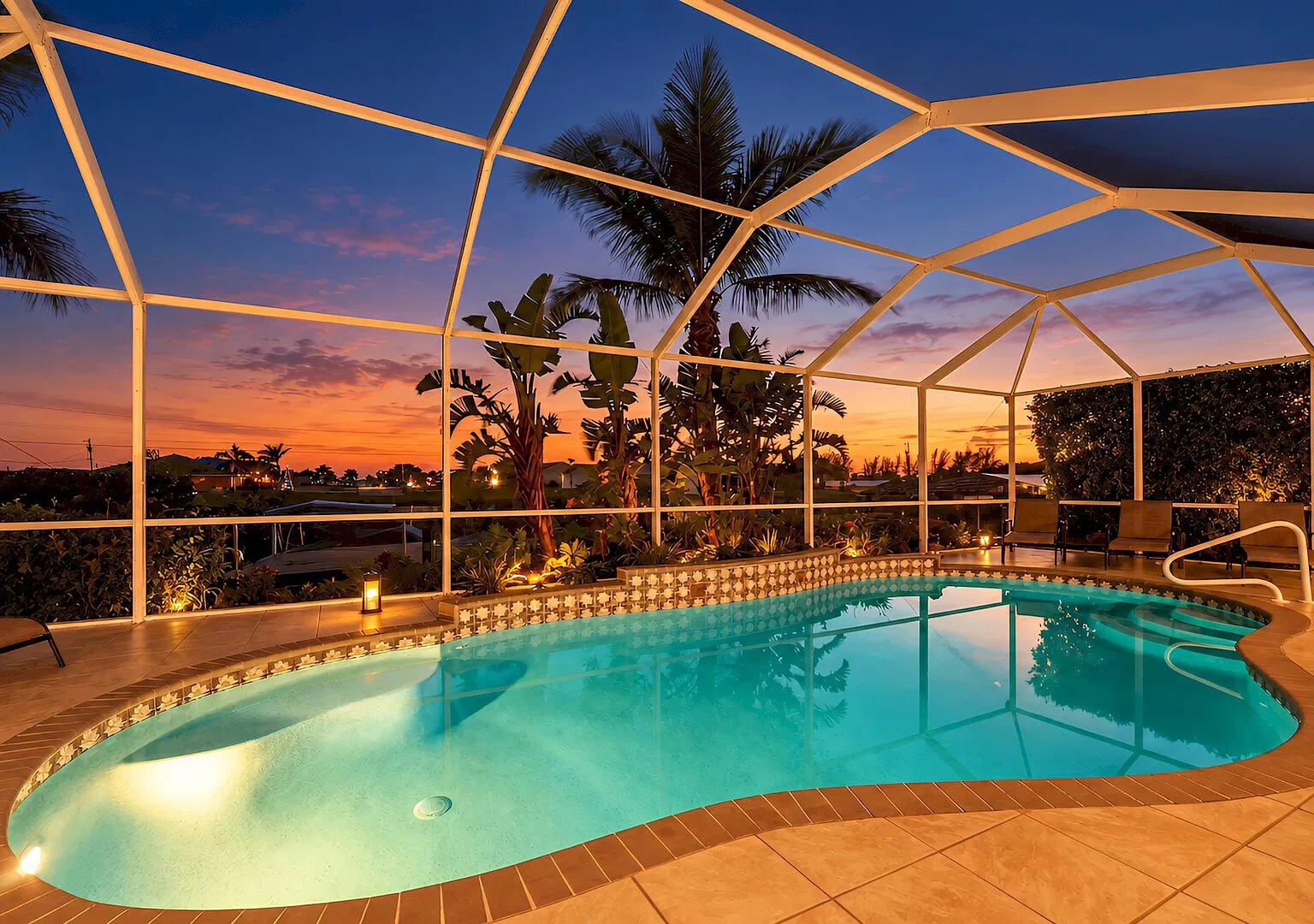 Camille Canalfront, Heated Pool & Boat Rental — Photo 1