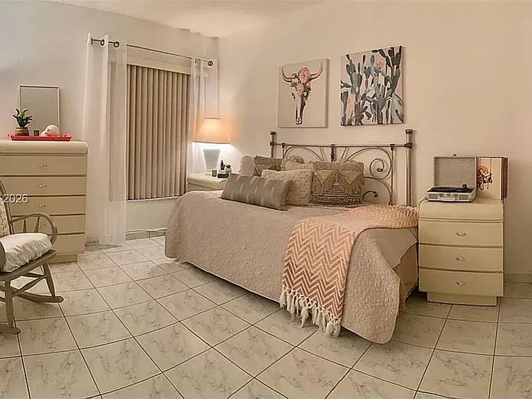 5700 SW 127th Ave #1407 — Photo 24