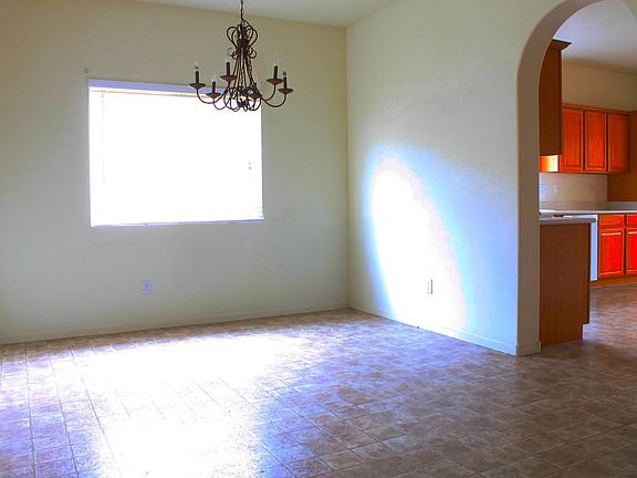 3rd image of 1804 Palomino Farm Way