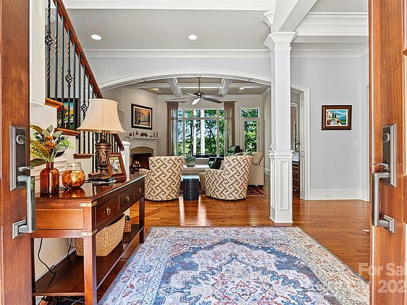 5th image of 8804 Ashby Pointe Ct