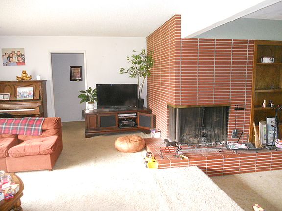 5th image of 3100 Alder Way