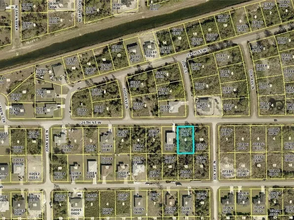 2903 26th St W, Lehigh Acres, FL 33971
