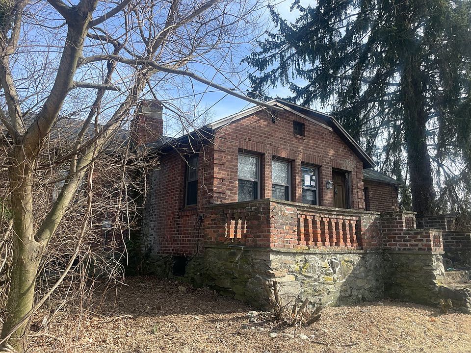 2nd image of 87 Osborne Hill Rd