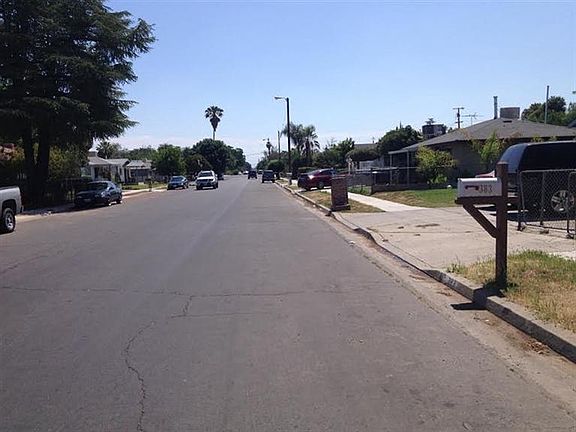 3rd image of 384 W Spruce Ave