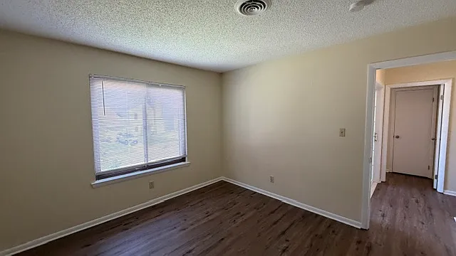 1818 Delaney St — Photo 44