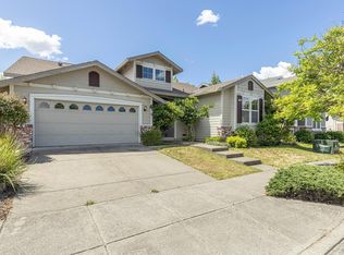 1179 Rochioli Dr, Windsor, CA 95492