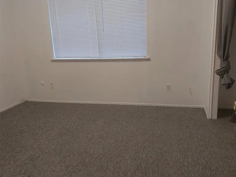 8151 Misty Ridge Ln — Photo 5