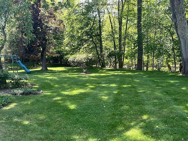 56 Capral Ln — Photo 5