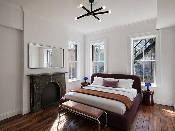 4th image of 77 Chambers St APT 2