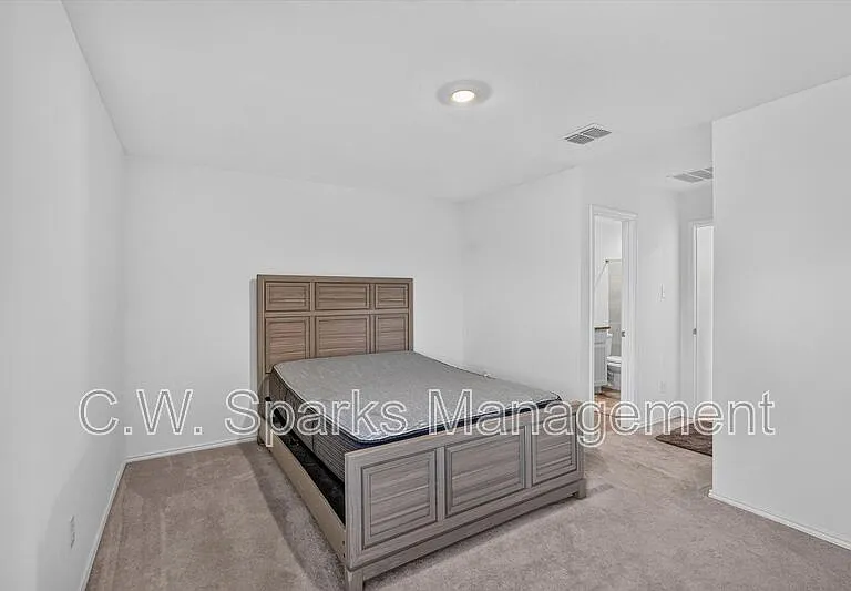 6825 Sunbeam Cir — Photo 19