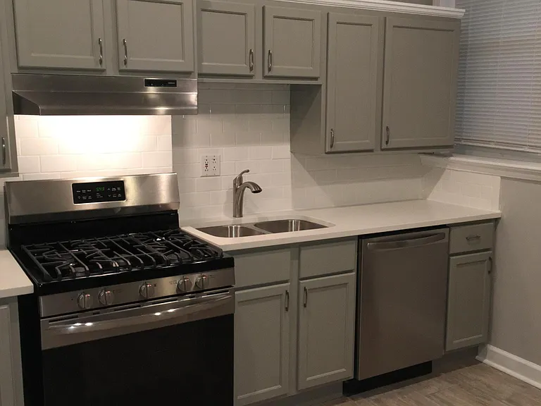 650 W Arlington Pl #3 — Photo 3