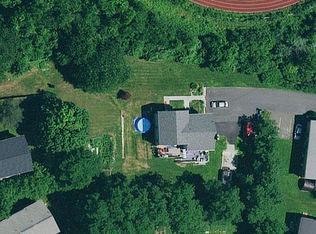 25 Anesa Ave, Waterbury, CT 06704