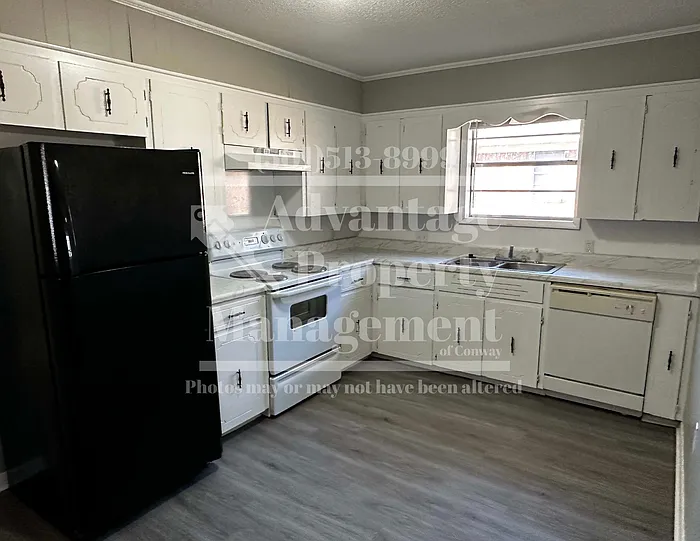 619 5th Ave — Photo 3