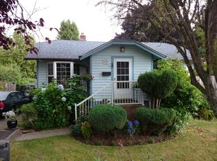 9008 30th Ave SW, Seattle, WA 98126