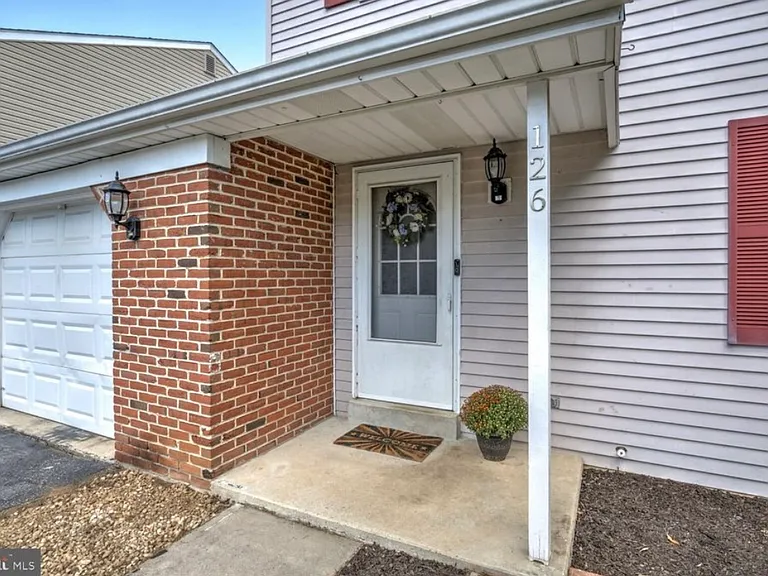 126 Marion Ter #1 — Photo 18