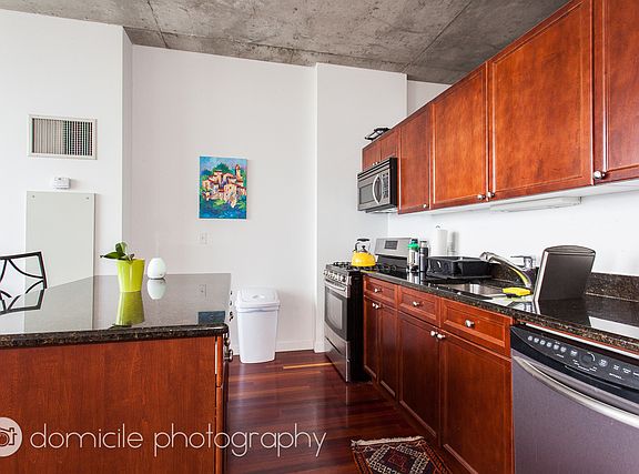 4th image of 1720 S Michigan Ave APT 3015