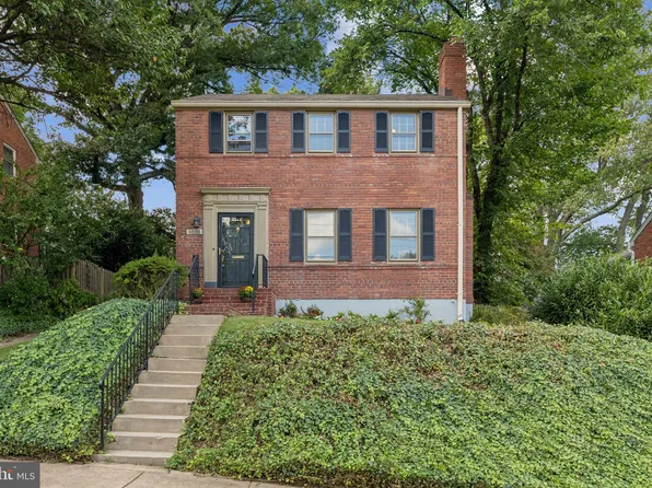 1008 N Livingston St, Arlington, VA 22205