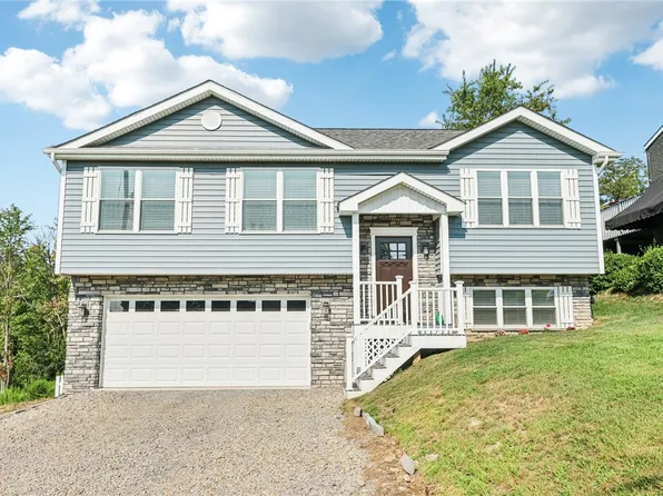 128 Yost Dr E, Tarentum, PA 15084