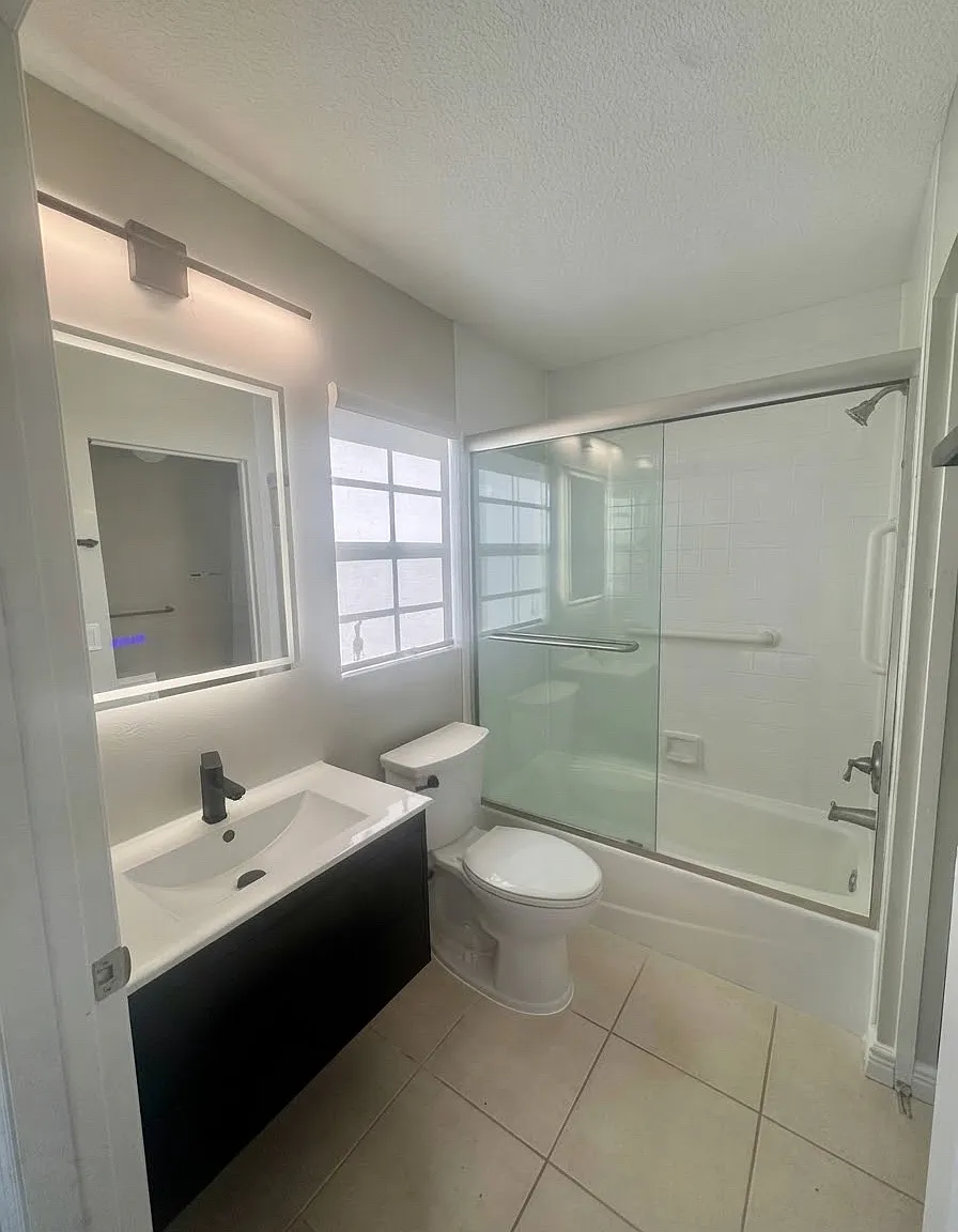 2 bed, 1100 sqft, $2,995 — Photo 4