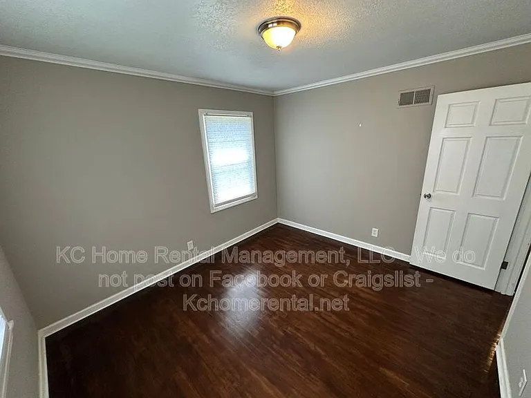 7314 Marty St — Photo 18