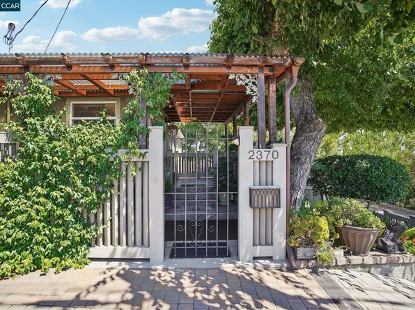2370 Wayne St, Martinez, CA 94553
