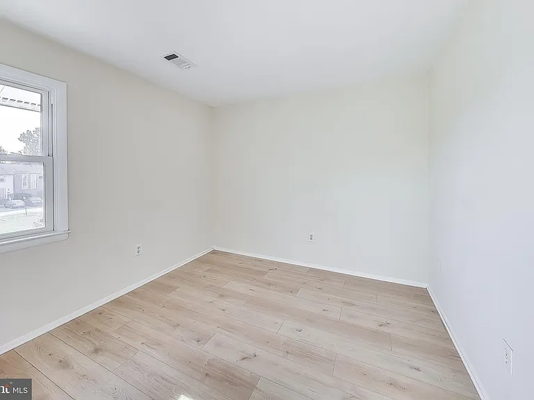 6403 Entwood Ct — Photo 31