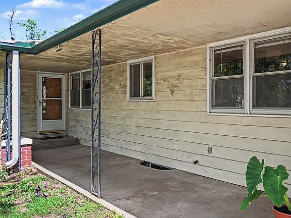 5th image of 7333 Gage Rd